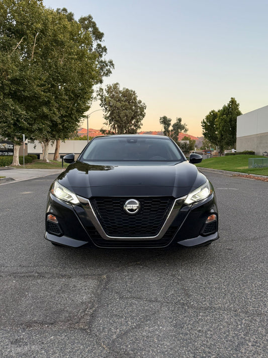 2020 Nissan Altima SR