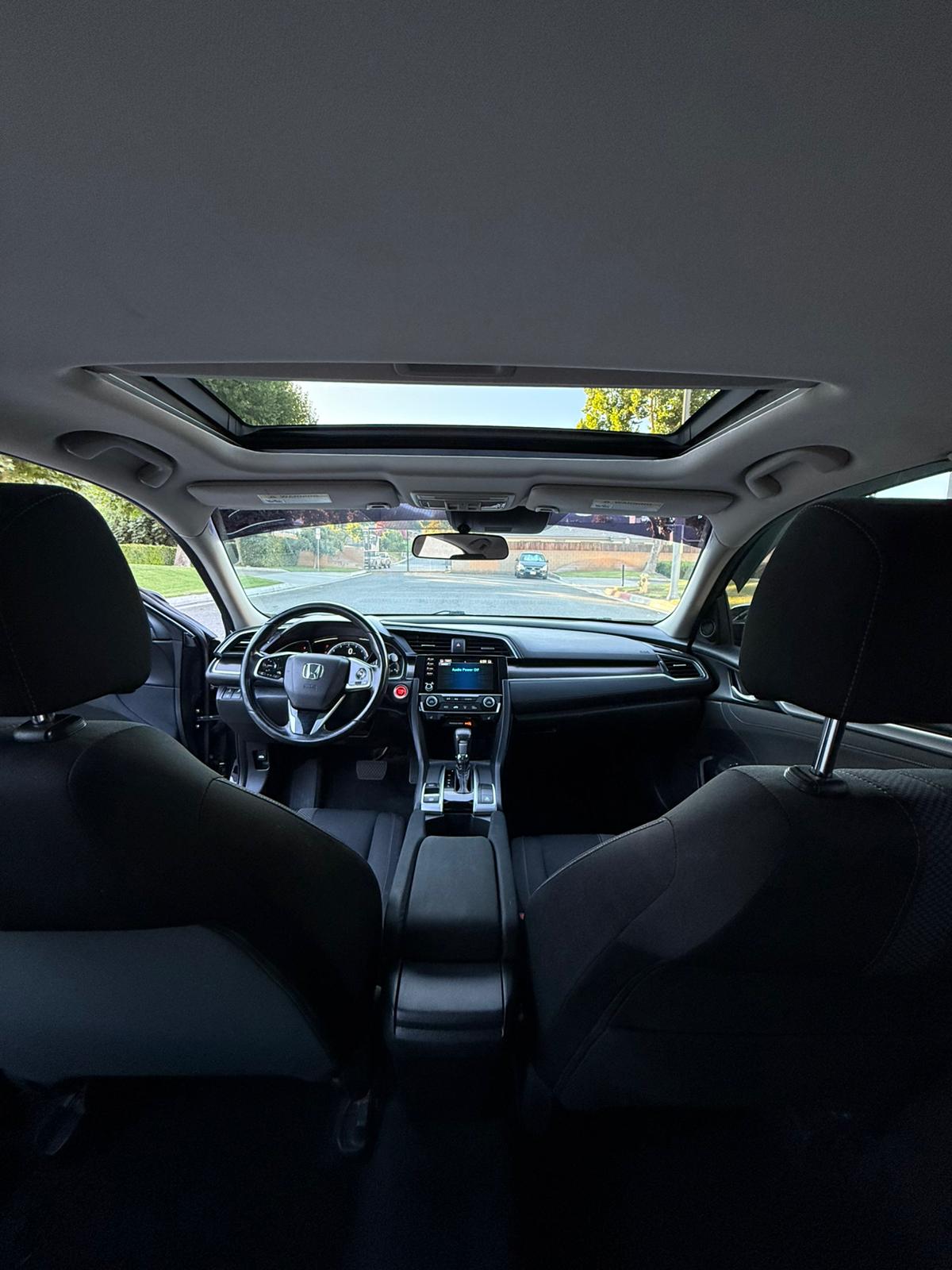 2019 Nissan Sentra SR