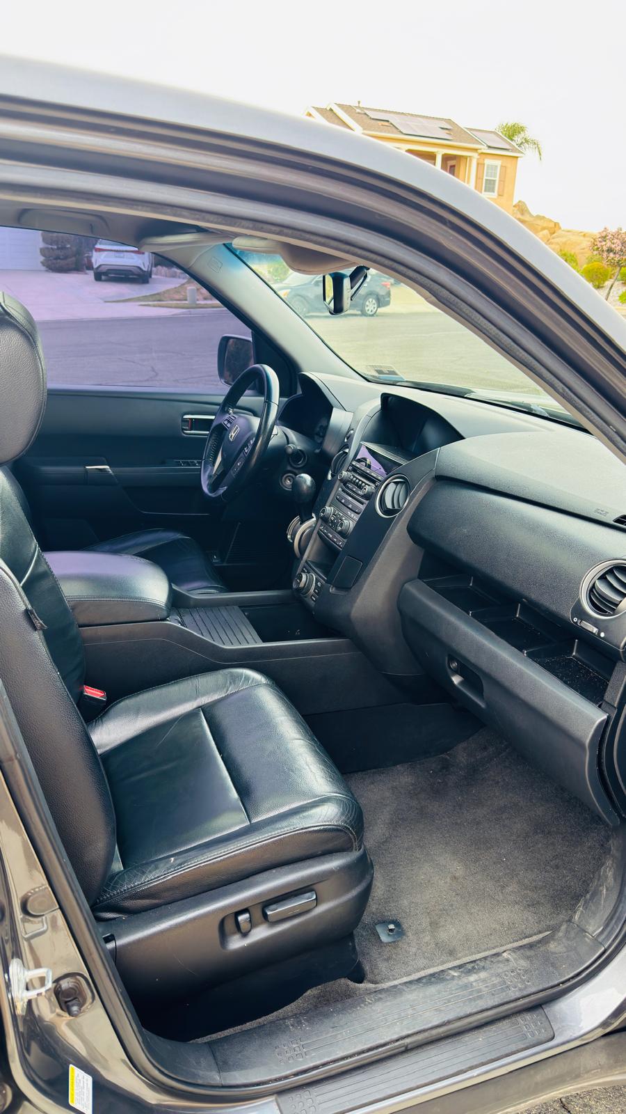 2017 Toyota Highlander LE