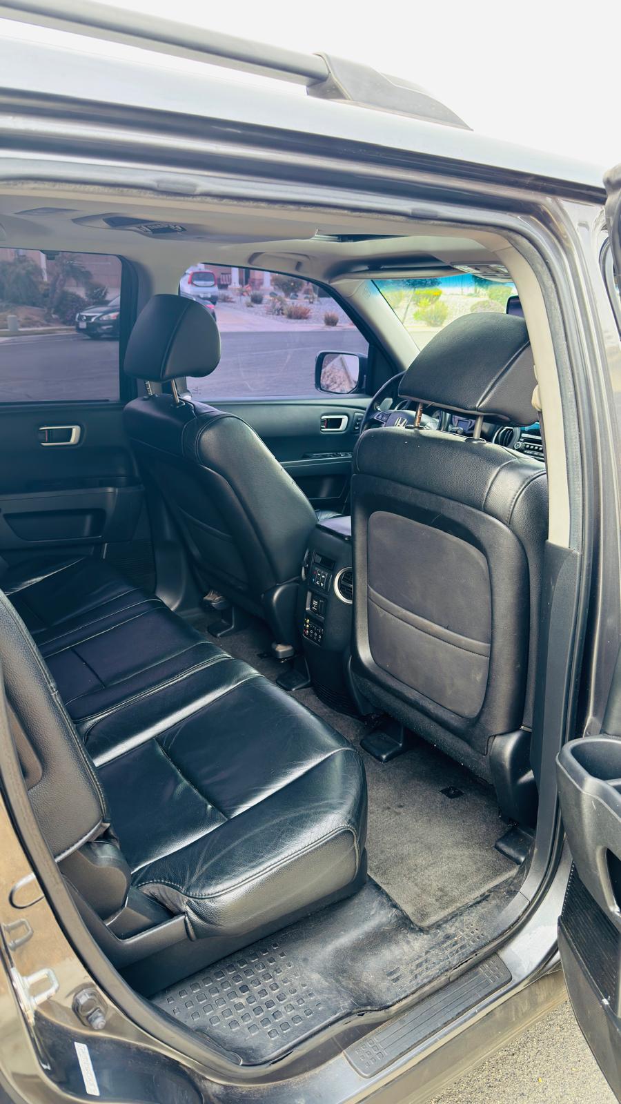 2017 Toyota Highlander LE