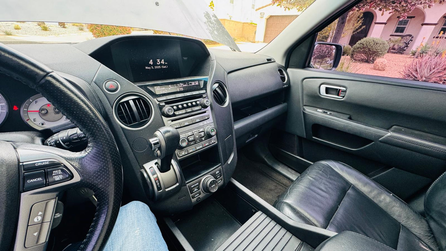 2017 Toyota Highlander LE