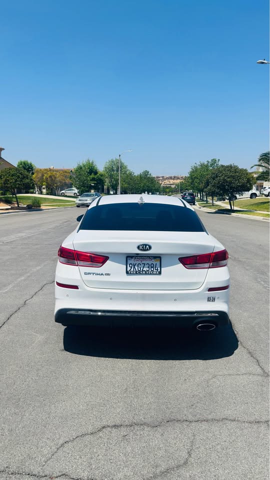 2020 Kia Optima LX Sedan