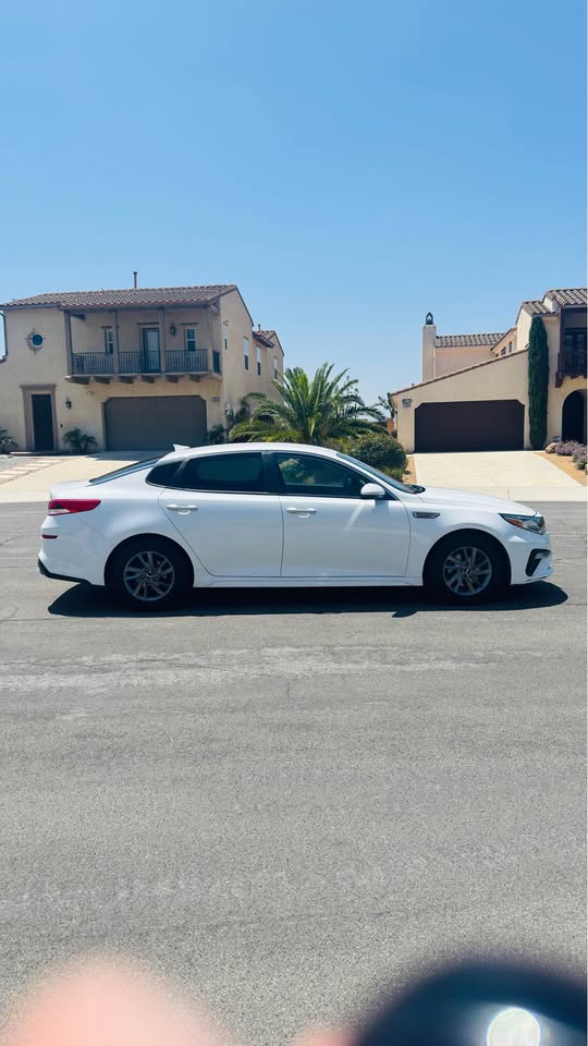 2020 Kia Optima LX Sedan