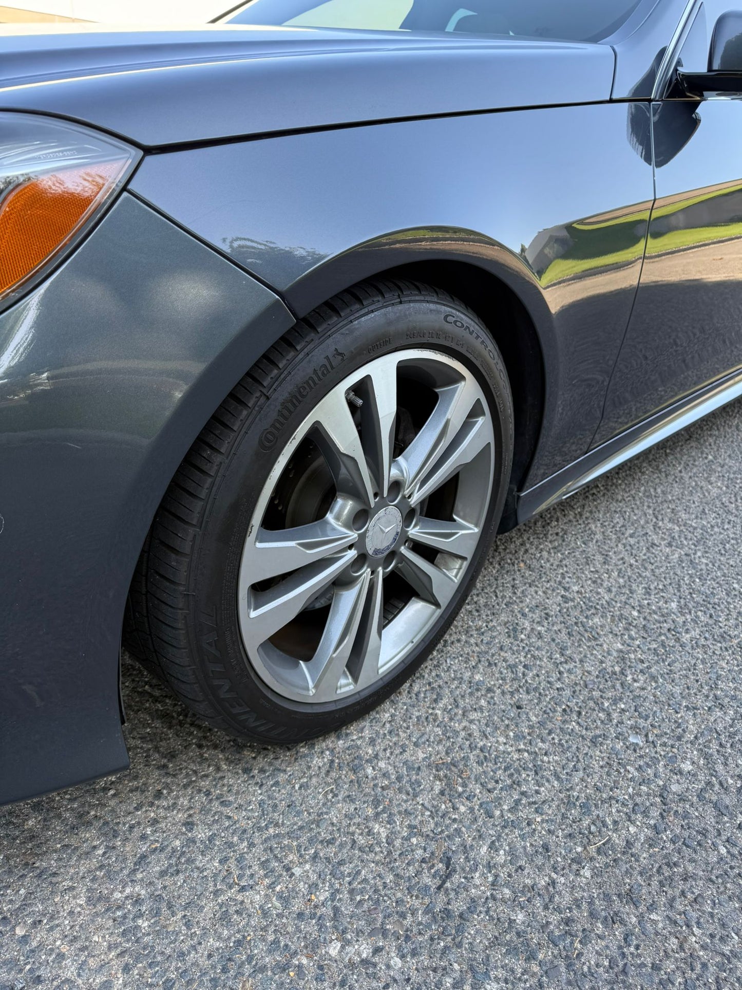 2014 Mercedes-Benz E350 4MATIC Luxury Sedan