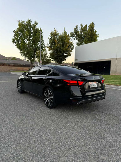 2020 Nissan Altima 2.5 SR Sedan