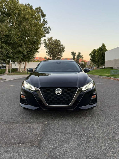 2020 Nissan Altima 2.5 SR Sedan