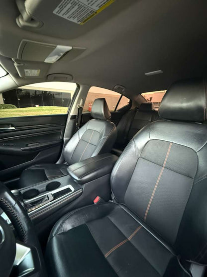 2020 Nissan Altima 2.5 SR Sedan