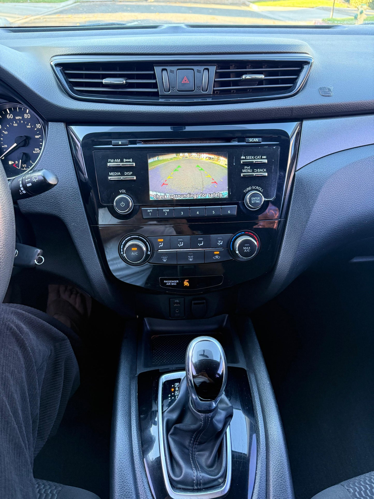 2017 Nissan Rogue Sport S