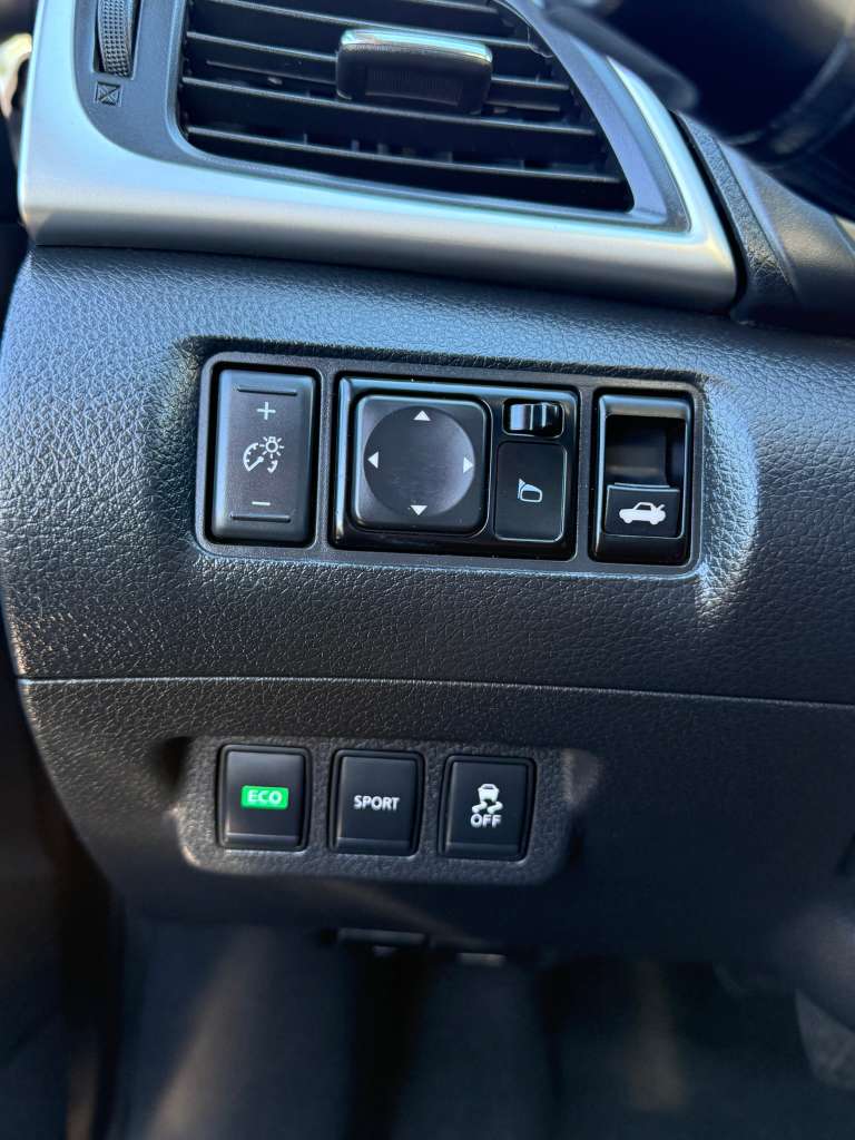 2016 Nissan Sentra SR Sedan 4D