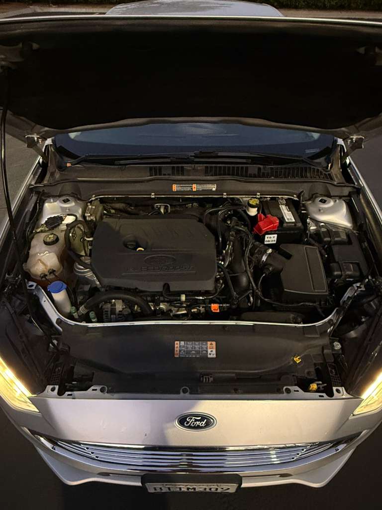 2017 Ford Fusion SE – FWD