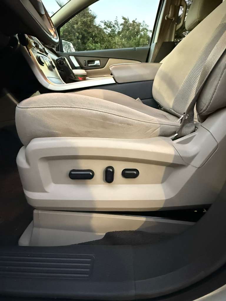 2013 Ford Edge SEL – FWD