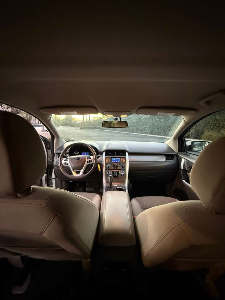 2013 Ford Edge SEL – FWD
