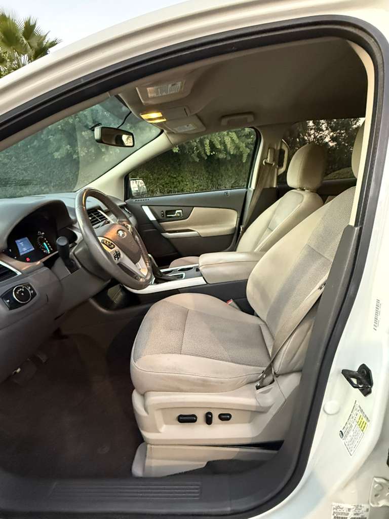 2013 Ford Edge SEL – FWD